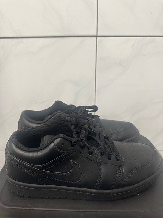 Jordan Other - Nike Air Jordan 1 Low